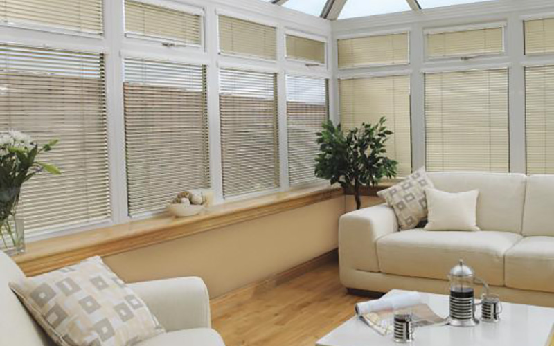 INTU® Venetian Blinds